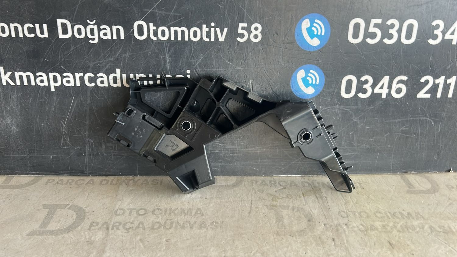 VOLKSWAGEN GOLF 8 �N SA�  TAMPON BRAKET� 2020-2026 YEN� SIFIR